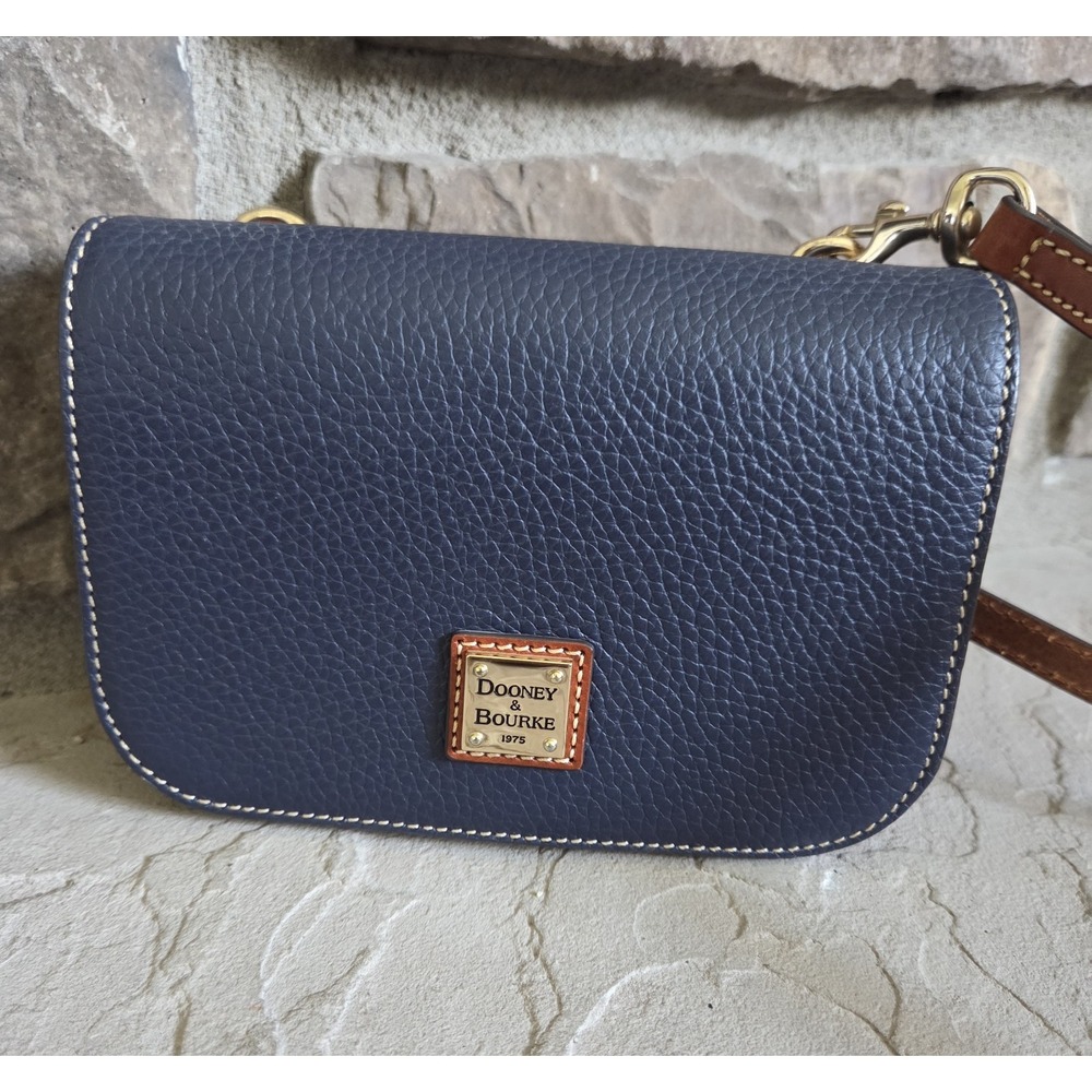 DOONEY & BOURKE Pebbled Leather Navy Blue & English Tan Small Crossbody Bag NWOT
